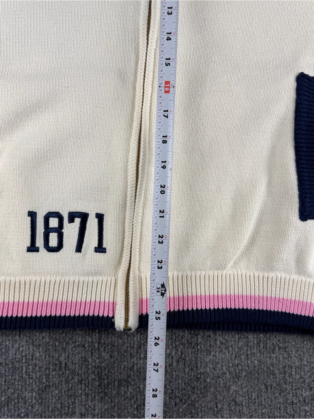 Anthropologie Atlanta Braves Knit Sweater Womens XL Cream Pink Zip Up Baseball - Picture 8 of 8